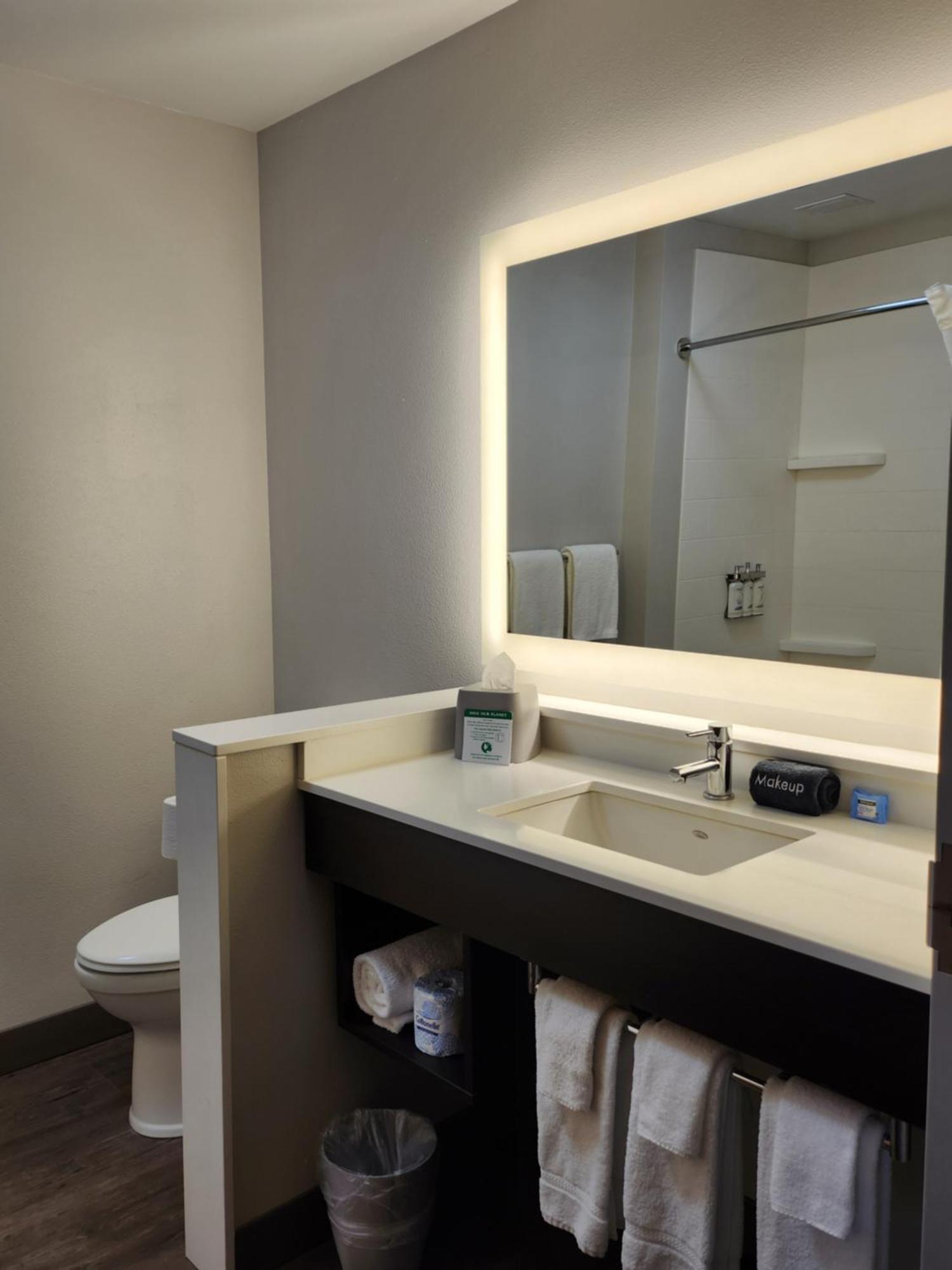 Holiday Inn Express & Suites - Camas By Ihg Zewnętrze zdjęcie